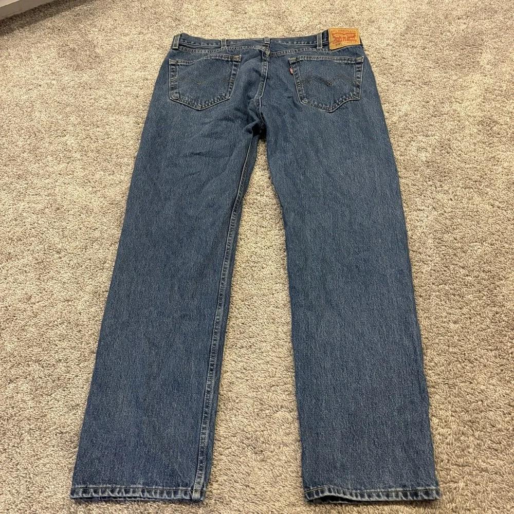 Levis 505 Mens Jeans 40x34 Regular Fit Straight Leg Medium Wash